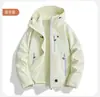 Cortavientos de moda para pareja para exteriores, unisex, diseño tres en uno con forro interior desmontable, forro cálido de forro polar y cubierta exterior engrosada a prueba de viento