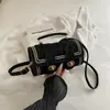 2026 Bolso Cuadrado Pequeño Retro Sensación de Alta Gama Bolso de Hombro Único Cruzado Diseño de Nicho Bolso de Mano Moda Simple Otoño Nuevo Llegada