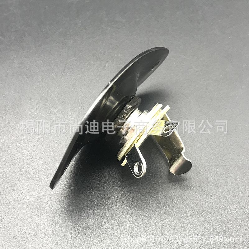 MI0228-Guitar output jack_9