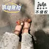 Chica Dulce Fresca Estampado de Leopardo Zapatos con Agujeros Hebilla de Zapato Accesorios DIY Cuero Negro Gato Dibujo Animado Lindo Decoración Infantil Venta al por Mayor Modernos