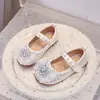 Zapatos de Princesa para Niñas 2026 Nuevo Estilo Primavera/Otoño Zapatos Individuales para Niños Bebé Suela Suave Niños Medianos/Grandes Zapatos Individuales de Cuero con Pedrería para Bebé