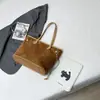 Bolso de Hombro Casual Ligero, Nuevo Estilo Transfronterizo, Gran Capacidad, Bolso de Hombro Elegante para el Trabajo, Bolso Versátil para el Brazo Estilo Coreano