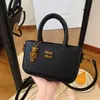 Bolso de Mano de Lujo de Alta Gama para Mujer 2026 Nuevo Bolso Cruzado con Patrón de Lichi Vintage Bolso Pequeño Cuadrado de Hombro para Viajero
