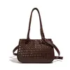 Nova Moda Casual 2026 Bolsa de Palha Tecida para Mulheres, Bolsa de Balde Simples, Bolsa de Ombro Texturizada, Bolsa Transversal Tendência