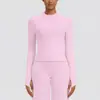 Top de yoga sin costuras de nuevo estilo transfronterizo con cuello alto y cremallera, una chaqueta deportiva elegante para mujer, perfecta para correr, fitness y yoga