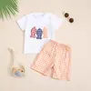 2025 Novo Bebê Crianças Moda Verão Três Peixes Bordados Respirável Camiseta Xadrez Finos Shorts Conjunto de Duas Peças