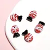 [Rosa Camelia] Material Rojo con Perlas Accesorios Cadena para Teléfono Móvil DIY Dulces Accesorios de Perlas Sueltas Joyería Hecha a Mano
