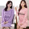 Nova camisola de manga comprida até o joelho para primavera, outono e inverno, estilo coreano, tamanho grande, corte solto, pode ser usada fora de casa, roupa de casa feminina
