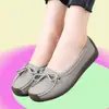 Calçado de Boca Rasa Sapatos Casuais Sapatos para Mães Femininos Sapatos Novos Estilo Coreano Primavera e Verão Sapatos Femininos Slip-on