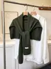 Xale de outono e inverno coreano para mulheres, proteção solar, cor sólida, tricotado, com gola falsa, lenço quadrado pequeno, acessório versátil para ombros