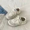Zapatillas Deportivas de Nicho Estilo Hong Kong para Mujer Otoño 2025 Nuevas Casuales Zapatos de Entrenamiento Moral Ins Tendencia Retro Zapatos con Paneles de Cuero