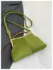 Bolso Retro de Invierno para Mujer 2025 Nuevo Nicho Moda Versátil Bolso de Hombro de Gama Alta para Viajes Diarios Bolso Cruzado