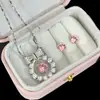 Colar Explosivo Huazi Diamond Banhado a Prata S925 Brincos Pingente de Diamante Redondo Shi Jiahuazi Design de Luxo Acessível Corrente de Clavícula Elegante