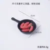 Mini Frigideira Artificial Modelo de Cozinha Miniatura Comida Artificial Bolinhos Fritos Pães Assados Lanche Gourmet Criativo Pingente