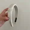 Diadema Negra con Perlas del Mismo Estilo de Zhao Lusi para Mujer 2025 Nuevo Pinza para el Cabello de Corona Alta Accesorios para el Cabello