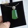 Colgante de collar de jade Wushi Pai con calabaza de ágata rosa natural incrustada, collar de color esmeralda, estilo de nicho de lujo ligero