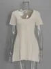 Vestido Transfronteiriço Estilo Europeu e Americano 2026 Primavera/Verão Novo Decote V Profundo Botão Único Ajuste na Cintura Tricotado Manga Curta Emagrecedor Vestido de Linha A