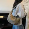 Bolsa Estilo Sacola Transfronteiriça para Mulheres 2026 Tendência Versátil Bolsa de Ombro Estilo Coreano Simples Diária Bolsa Transversal Versátil Bolsa para o Dia a Dia