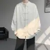 Camisa de manga larga estilo chino para primavera y otoño con tapeta abotonada, chaqueta juvenil de talla grande para hombre, camisa casual tipo traje Tang, cuello mao, color liso