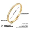 Pulsera de acero inoxidable chapada en oro para mujer, adornada con diamantes, pulsera de cierre, lujo ligero, moda de alta gama, joyería de estilo europeo y americano