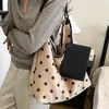 Bolso de hombro para mujer Ruien, estilo coreano, bolso casual de lunares para debajo del brazo, nuevo bolso tote ligero de gran capacidad 2026