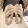 Pantuflas Esponjosas para Mujer 2026 Zapatos Nuevos Estilo Otoño Suela Gruesa que Aumenta la Altura Zapatos de Piel de Celebridad de Internet Ropa de Exterior de Otoño Pantuflas de Piel Pantuflas de Algodón Peluche Algodón