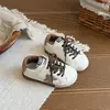Tênis de treino alemão para meninas 2026 novo modelo primavera/verão tênis esportivos infantis para meninos tênis estilo balé de bebê casual tênis Forrest Gump