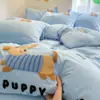 Roupa de Cama Classe A Conjunto de Quatro Peças Cor Sólida Algodão Desenho Animado Toalha Bordada Capa de Edredom Amigável à Pele Lavável Algodão Kit Fofo para Dormitório de Estudante