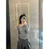 Nova camiseta feminina de gola alta slim fit 2026, design para o trabalho, moderna, única, modeladora, manga longa