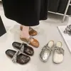 2026 Nuevas Personas Perezosas Slip-on Exteriores Interiores Aumentadoras de Altura Mary Jane de una Sola Pieza Pantuflas Slip-on de Punta Cerrada Medias Pantuflas Francesas para Mujer de Dedos Divididos