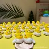 Adornos Manualidades Explosivas Colgante de Dibujos Animados Lindo Talla en Madera Pájaro Hecho a Mano Pájaro Amarillo Loro Xuan Feng Casa de Madera