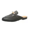 Sapatos Slip-On Femininos para Uso ao Ar Livre, Nova Moda Primavera 2026 Versátil Couro Macio Solado Macio Sapatos Planos Slip-On para Mulheres