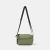 Bolsa Pequena Exquisita de Alto Padrão Transfronteiriça com Design de Nicho, Bolsa Transversal Casual Leve para Troco, Bolsa Simples de Nylon para Mulheres
