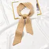 Novo Lenço Pequeno de Lã Macia Estilo Coreano para Menina Quente Tricotado Pequeno para Pescoço Manga de Pescoço Moda Outono e Inverno Lenço Pequeno