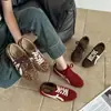 Zapatos de Entrenamiento Moral con Estampado de Leopardo de Piel de Vaca ~ 5 cm de Altura para Mujer Otoño e Invierno 2025 Nuevos Zapatos Deportivos y Casuales Versátiles de Suela Gruesa Super Suaves