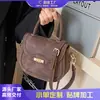 Bolso de Mujer 2026 Nuevo Modelo Textura de Alta Gama Nicho Otoño e Invierno Mate Retro Bolso Cruzado Bolso de Mano Popular Bolso Silla de Montar