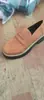 Sapatos Femininos Casuais Estilo Britânico Tamanho Grande Sola Grossa Comércio Exterior Retro Sapatos Femininos 2025 Salto Bloco Mocas Primavera e Outono