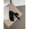 Chanclas de Verano 2026 de Metal en la Punta Cuadrada, Medias Pantuflas, Sandalias Planas Versátiles para Exteriores para Mujer