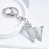Chaveiros Populares Estilo Europeu e Americano com 26 Letras Cravejados de Diamante, Acessórios para Chaveiro de Carro e Mochila, Chaveiros com Pingente de Metal Atacado