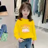 Camiseta de Algodão Puro para Meninas de Manga Longa, Estilo Infantil com Gola Redonda para Primavera, Outono e Inverno, Nova Camisa Base para Roupa Externa, Top Estilo Ins