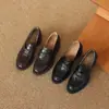 Novidades em Dezembro ~ Mocassins Redondos de Couro de Cabra de Primeira Camada com Forro de Lã para Mulheres 2026 Primavera Sapatos Camélia de Salto Alto Salto Grosso
