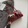 Bolsa de Bowling Texturizada de Mão Feminina 2026 Nova Coleção Primavera Leve Luxo Versátil Tendência Moda Bolsa de Ombro Único Sob o Braço