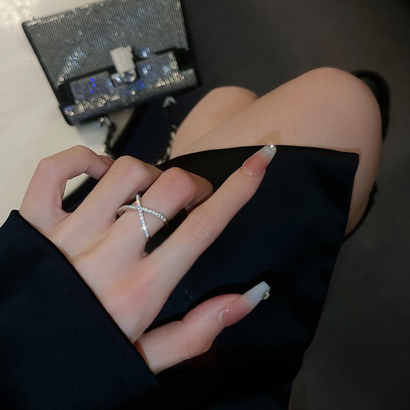 手淘APP_SKU_A交叉设计。戒指