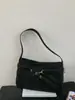 Bolso Cubo Minimalista Retro de Nicho para Mujer, Nuevo Bolso de Hombro para Viajes Otoño/Invierno 2026, Bolso de Axila, Bolso Pequeño