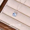 Colgante de Plata Pura 990 Corte Fuegos Artificiales Brillantes de Cuatro Garras con Circonita Cadena de Clavícula Elegante de Nicho Collar de Plata 990 para Mujer