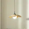 Araña de restaurante estilo wabi-sabi japonés de trébol de cuatro hojas, adecuada para casa de huéspedes, sala de té, restaurante de hot pot, luz decorativa para comedor comercial, arte en madera y hierro