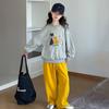 Conjunto Esportivo de Outono para Meninas 2025 Nova Moda Moletom Pulôver Roupa Casual Conjunto de Duas Peças Outono e Primavera Tendência