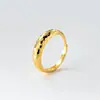 Anillo de Plata de Ley S925 Nalan Estilo Francés Lujo Ligero Hielo Triturado Superficie Ancha Brillante Textura Martillada Anillo Ajustable R03551