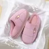 Chinelos de Algodão Tamanho Extra Grande para Homens no Outono e Inverno 2025 Novos para Casa Indoor Sapatos de Algodão Pelúcia com Solado Grosso para Mulheres