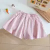 Lindo y Juguetón Conjunto de Verano para Niñas Pequeñas 2026 Nuevo Estilo Coreano Chaleco a Rayas con Cuello Polo + Conjunto de Shorts Plisados